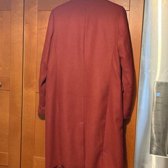 Banana Republic Sz M Overcoat with Button Closure In Rustic Red $240 - Picture 4 of 7